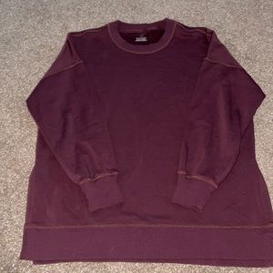 Aerie crew neck maroon colored sweatshirt. Fuzzy interior. Size large.